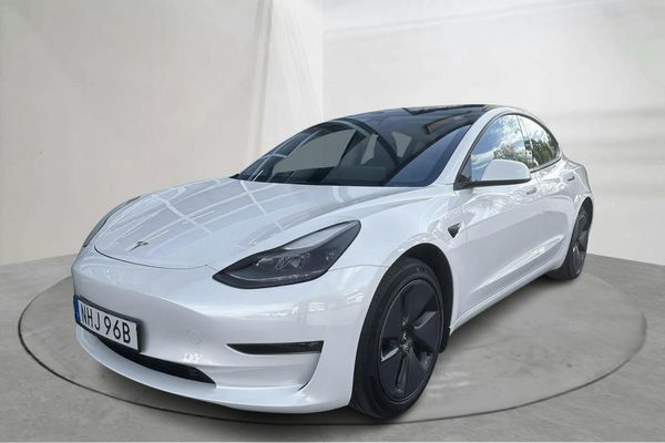Tesla Model 3 Long Range RWD - 2023