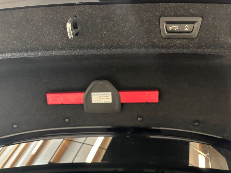 BMW M550 bild 32