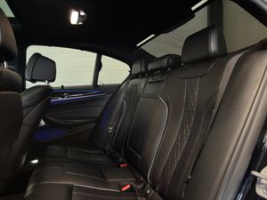BMW M550 bild 23