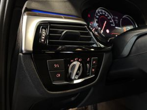 BMW M550 bild 10