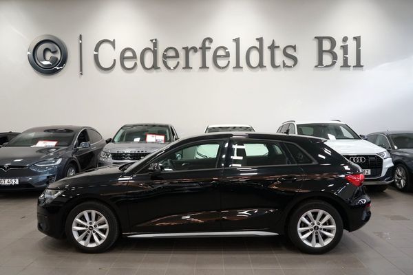 Audi A3 Sportback 35 TFSI S Tronic Comfort Fullservad V-hjul - 2021