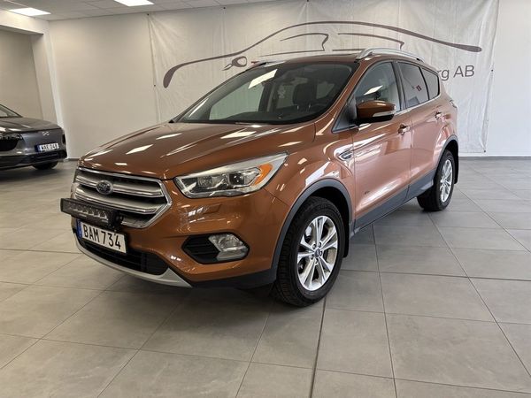 Ford Kuga 2.0 TDCi AWD Powershift, 180hk Titanium - 2017