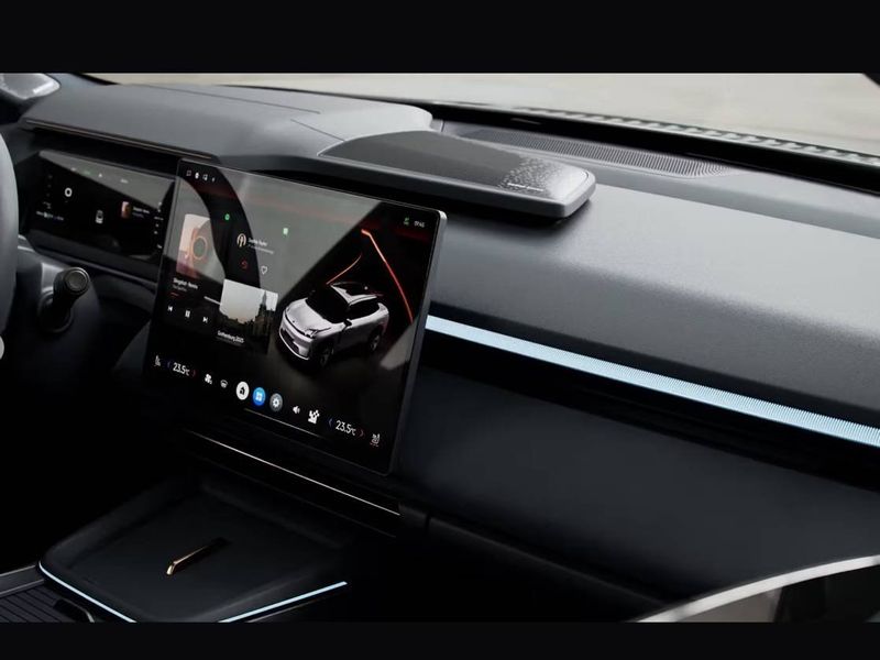 Lynk & Co 08 bild 6