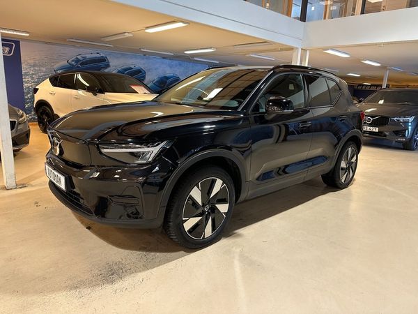 Volvo XC40 Recharge Extended Range Core SE with Climate Package - 2024