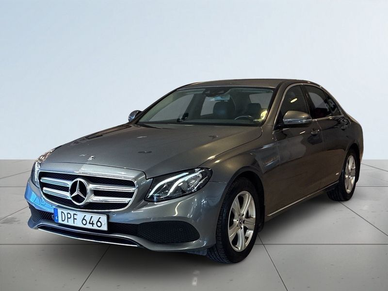 Mercedes E220 bild 16
