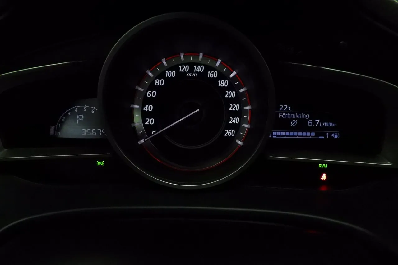 Vehicle image 20