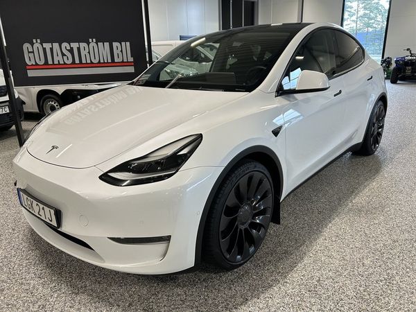 Tesla Model Y Performance 534hk /Vhjul,Rattvärme,mm - 2022