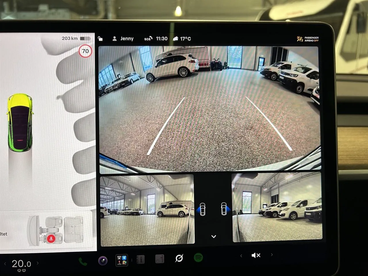 Vehicle image 21
