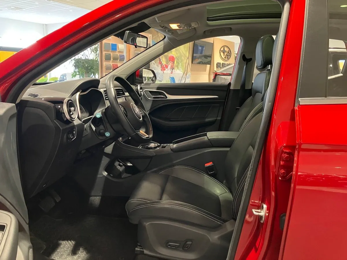 Vehicle image 20