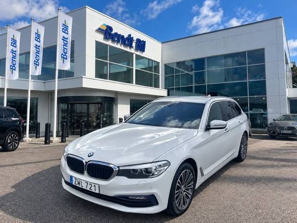 BMW 520 d xDrive Touring Sport line/Komfortstolar/HK Ljud, Läder - 2018