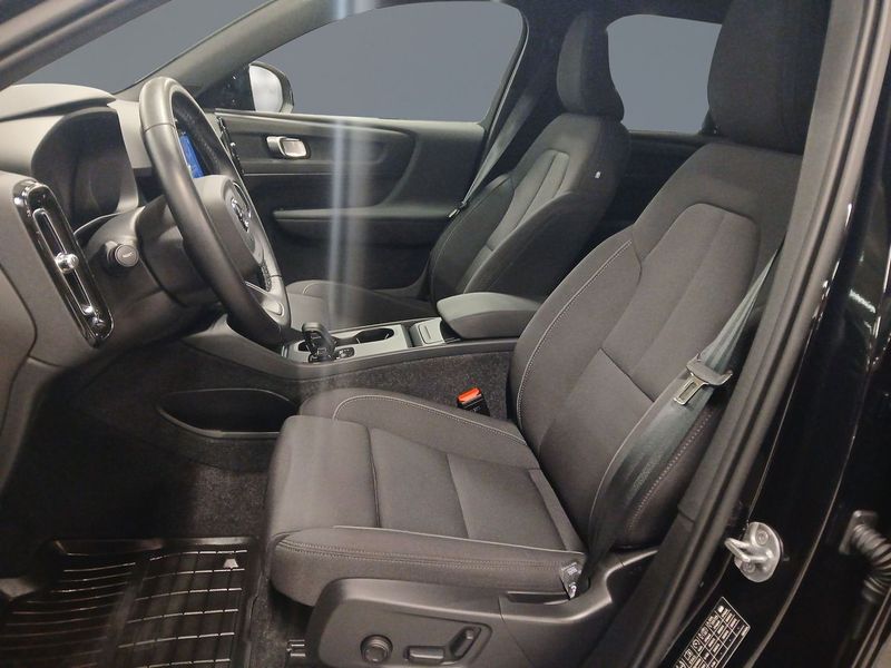 Volvo EX40 bild 5
