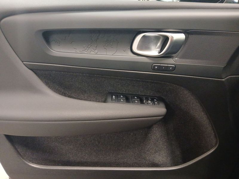 Volvo EX40 bild 14