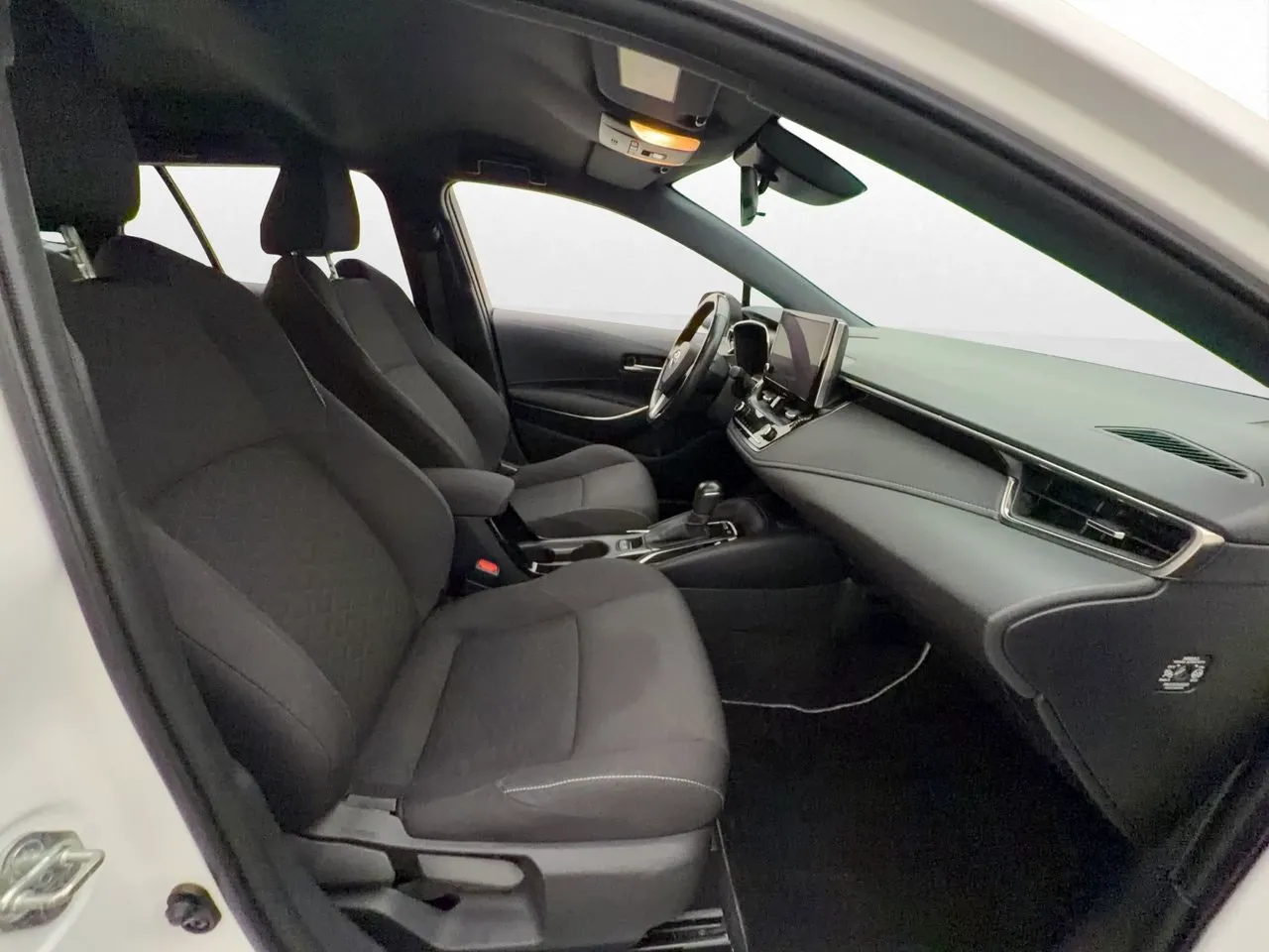 Vehicle image 22