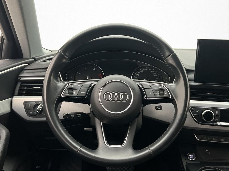 Audi A4 bild 12
