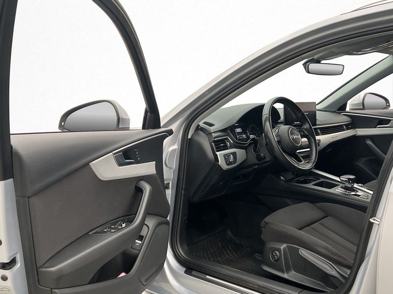 Audi A4 bild 10
