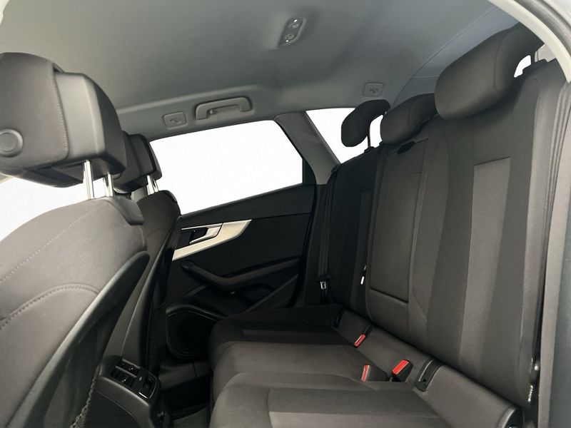 Audi A4 bild 27