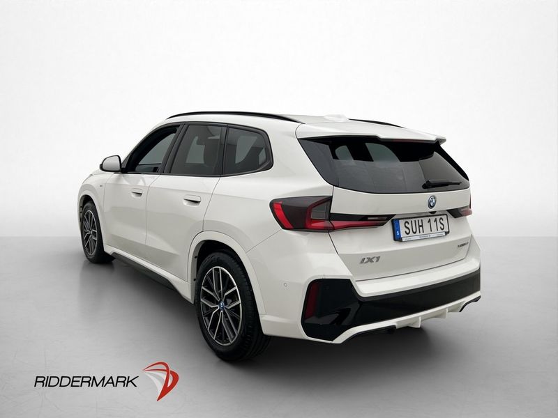 BMW iX1 bild 9