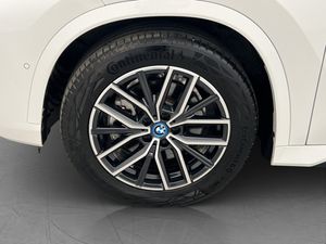 BMW iX1 bild 33