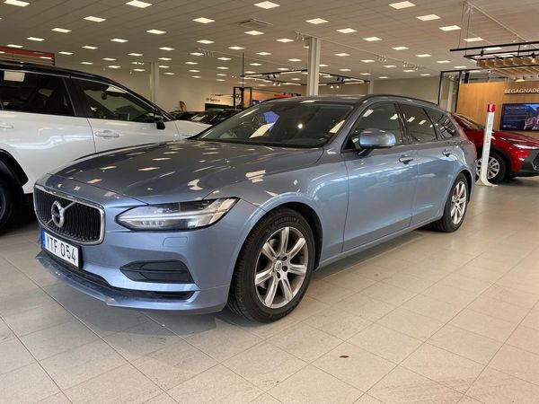 Volvo V90 D4 Business Manuell 190 hk V-hjul - 2018