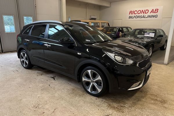 Kia Niro El Hybrid Aut Advance Plus GPS Backkam Läder 17 hjul - 2017