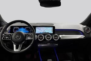 Mercedes EQB300 bild 7
