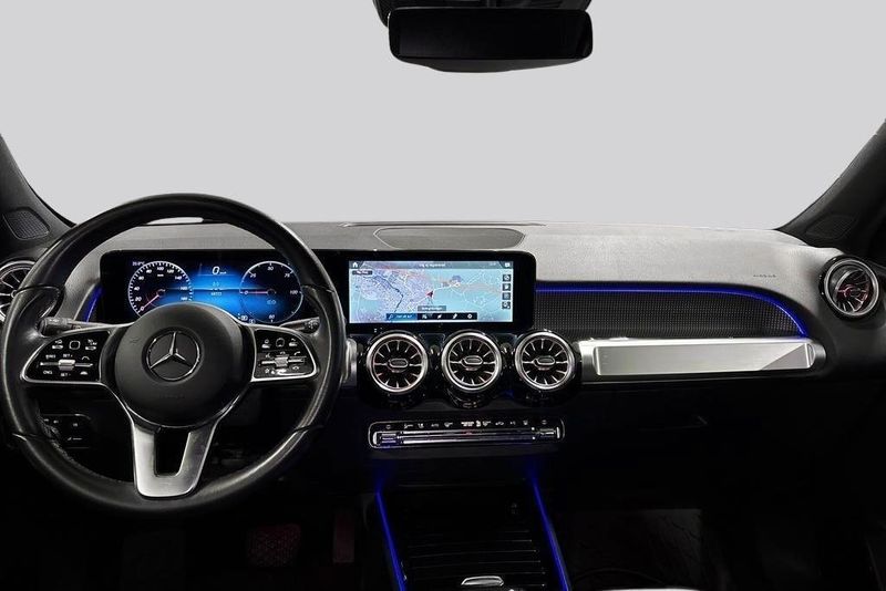 Mercedes EQB300 bild 7