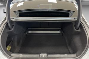 Mercedes EQE350+ bild 14
