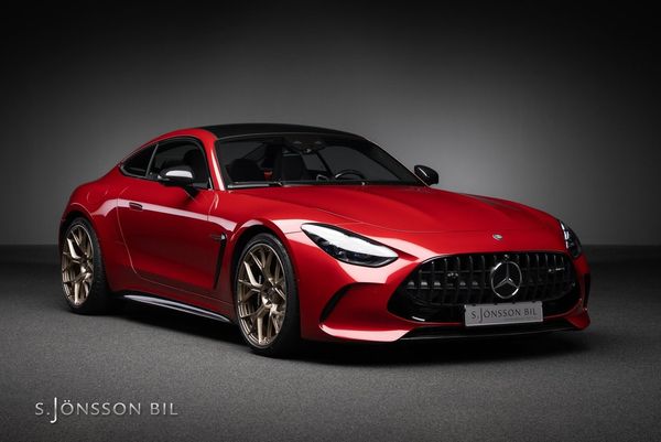 Mercedes AMG GT 63 4MATIC+ / Kolfiber exteriört + interiört - 2024