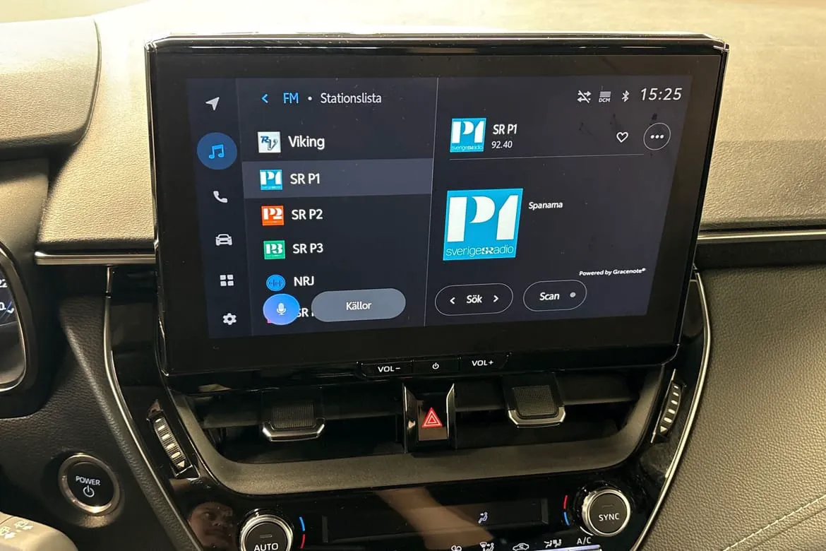 Vehicle image 14