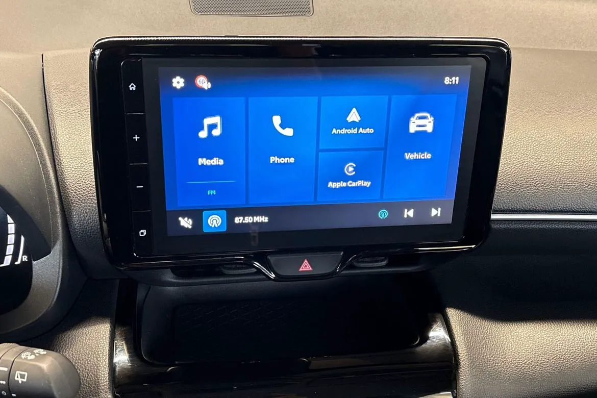 Vehicle image 14