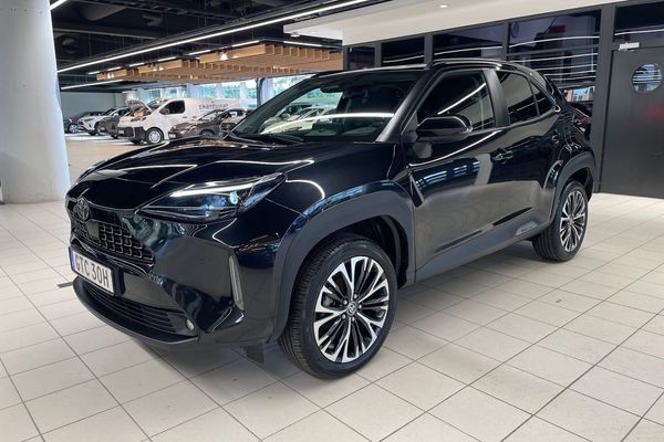 Toyota Yaris Cross Hybrid 130 1,5 STYLE - 2024