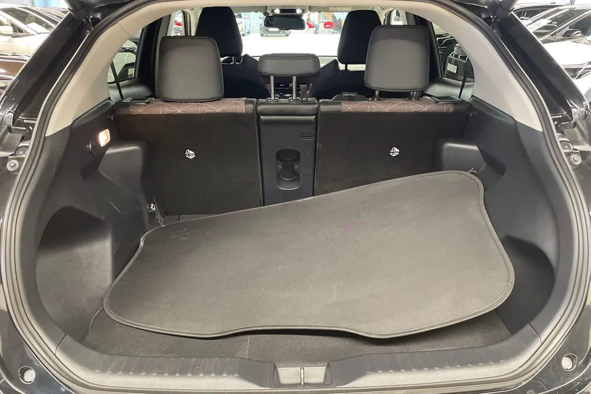Vehicle image 20