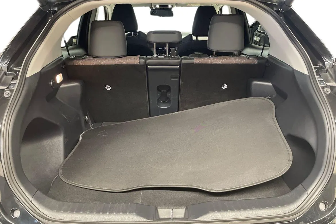 Vehicle image 22