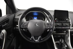 Mitsubishi Eclipse Cross bild 2