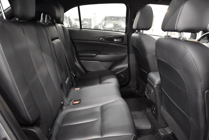 Mitsubishi Eclipse Cross bild 14