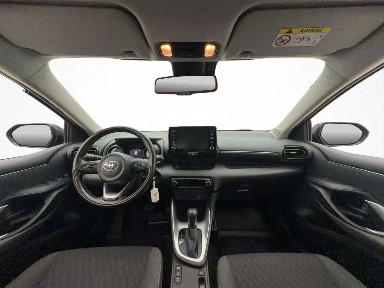 Vehicle image 11