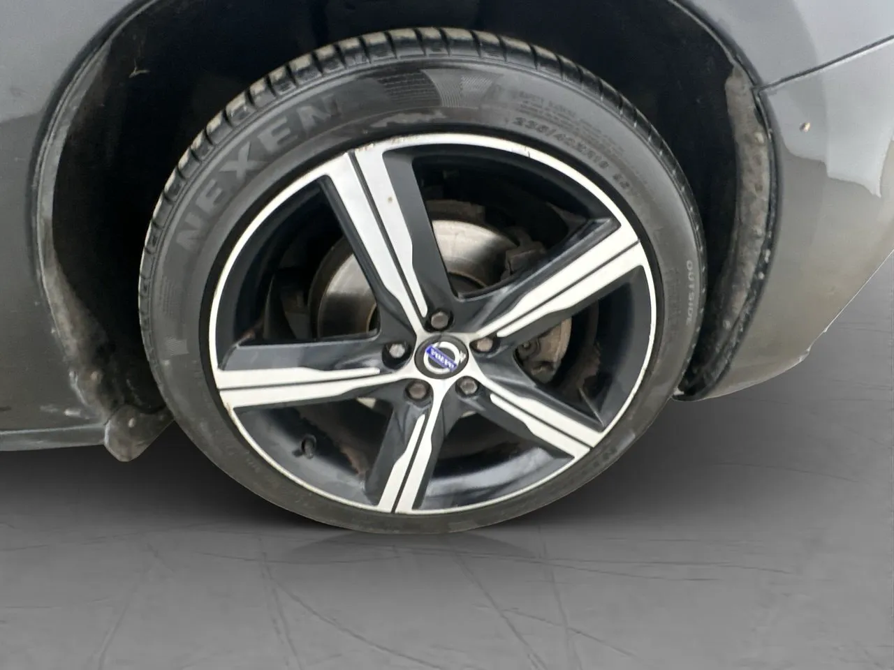 Vehicle image 31