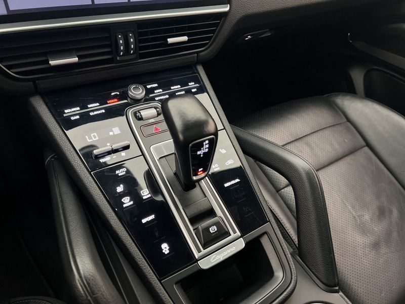 Porsche Cayenne bild 26