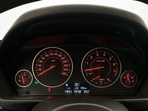 BMW 340 bild 16