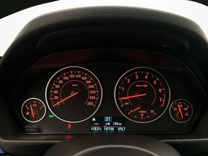 BMW 340 bild 16
