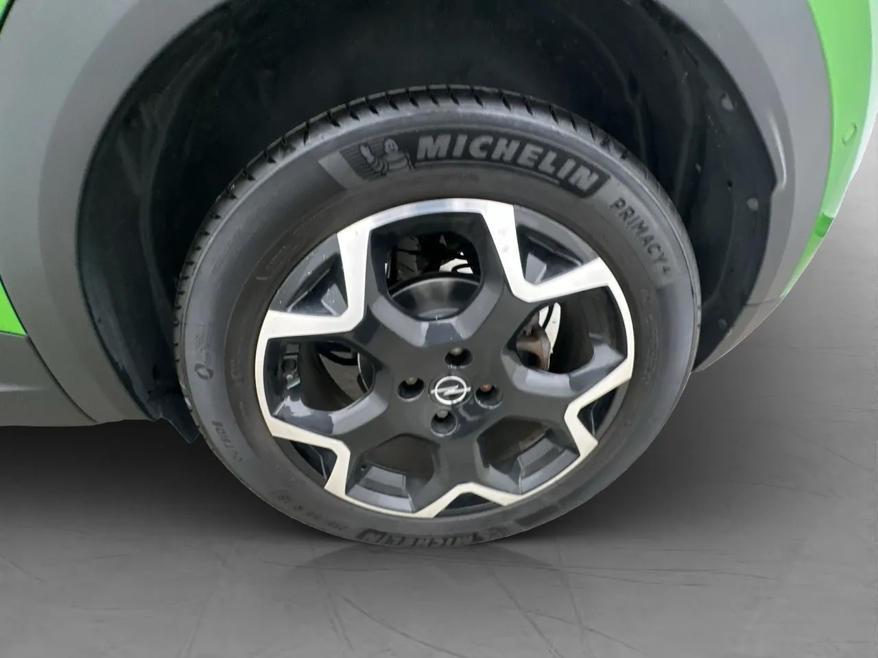 Vehicle image 31