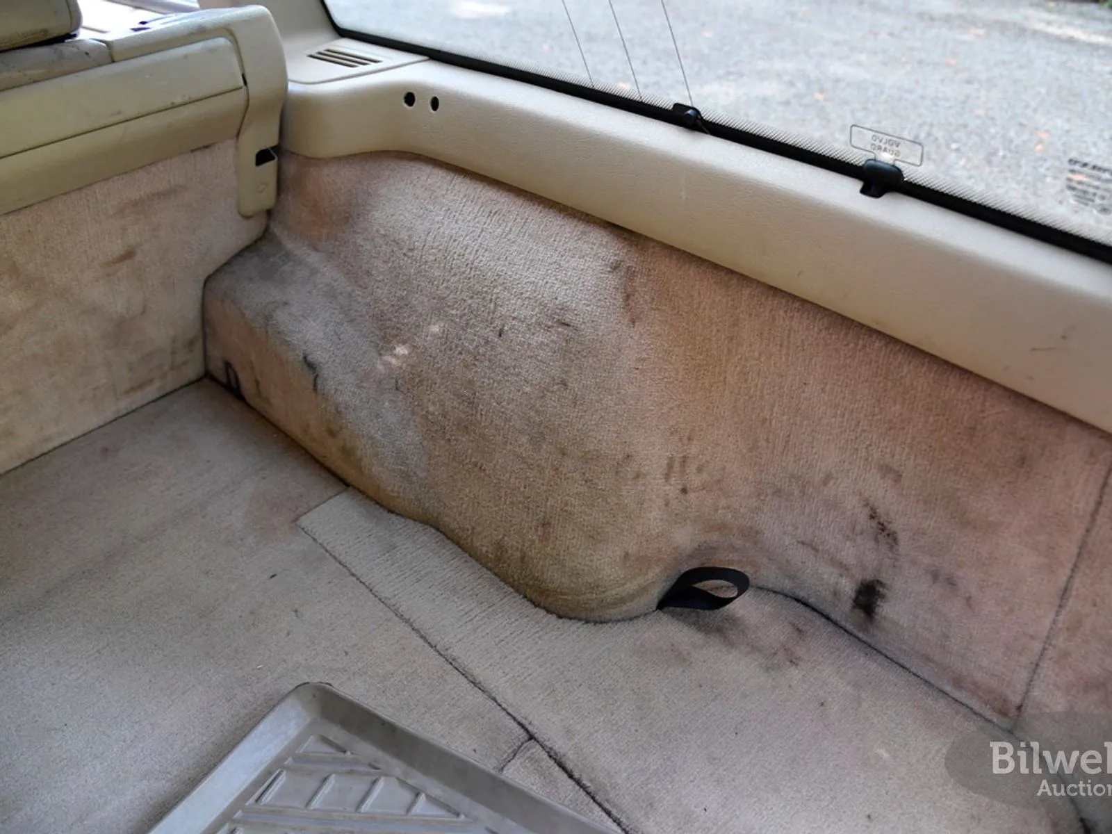 Vehicle image 40