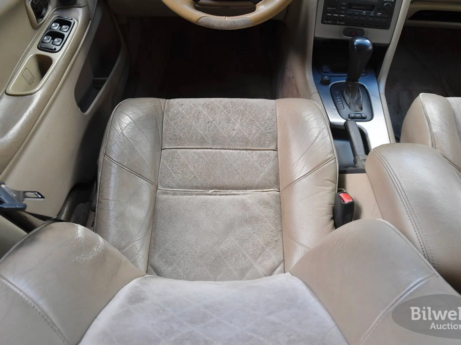 Vehicle image 31