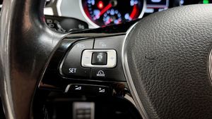 Volkswagen Passat bild 17