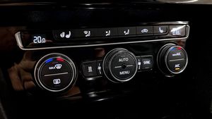 Volkswagen Passat bild 19