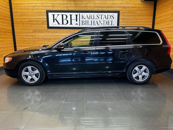 Volvo V70 D3 Momentum Euro 5 - 2012