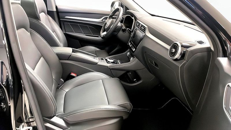 MG ZS EV bild 3
