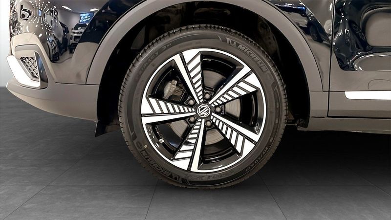 MG ZS EV bild 9