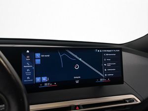 BMW iX bild 30