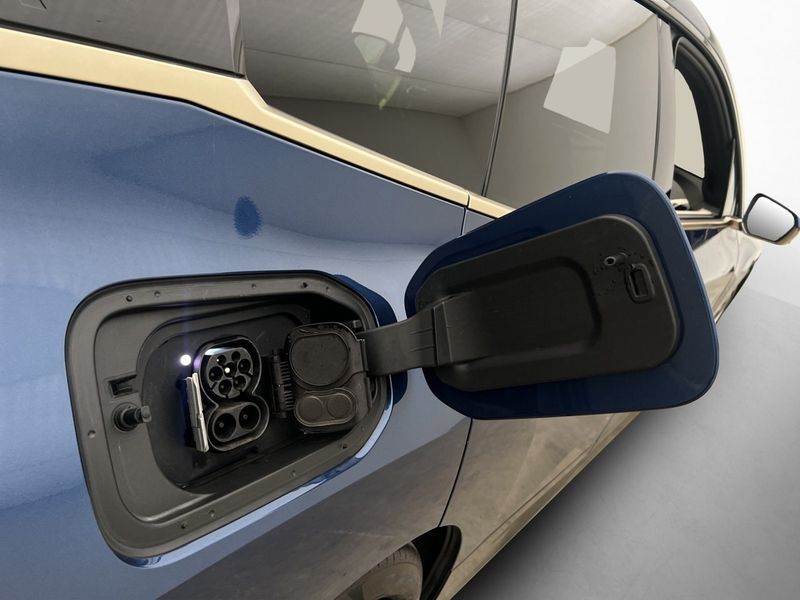 BMW iX bild 10